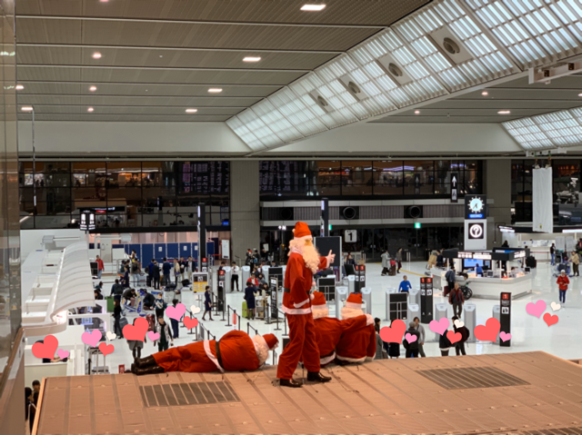 成田空港ポケモンストア 限定パイロットピカチュウが可愛い フライト前の暇つぶしにも Playlife プレイライフ