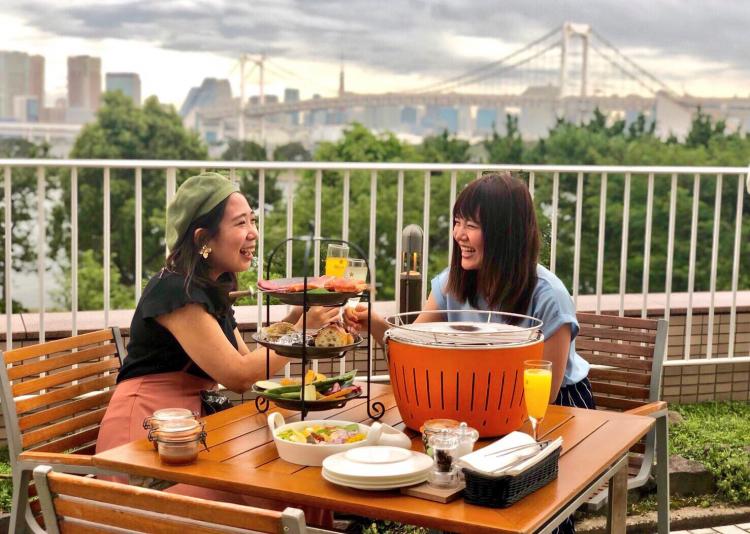 お台場のテラス席があるカフェ レストラン7選 優雅なランチ ディナーを Playlife プレイライフ